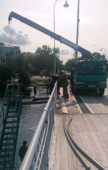 фото перевозка бытовок манипулятором