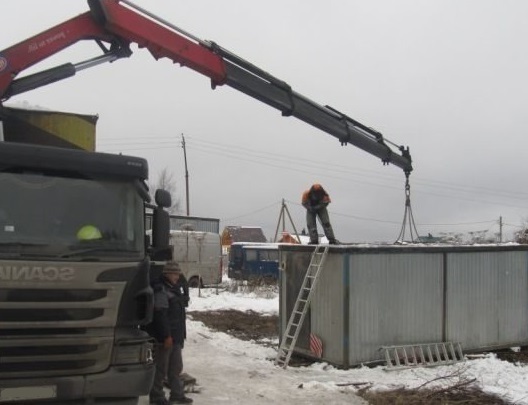 фото перевозка бытовок манипулятором